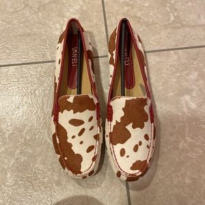 Vaneli Red and Brown Patterned Flats